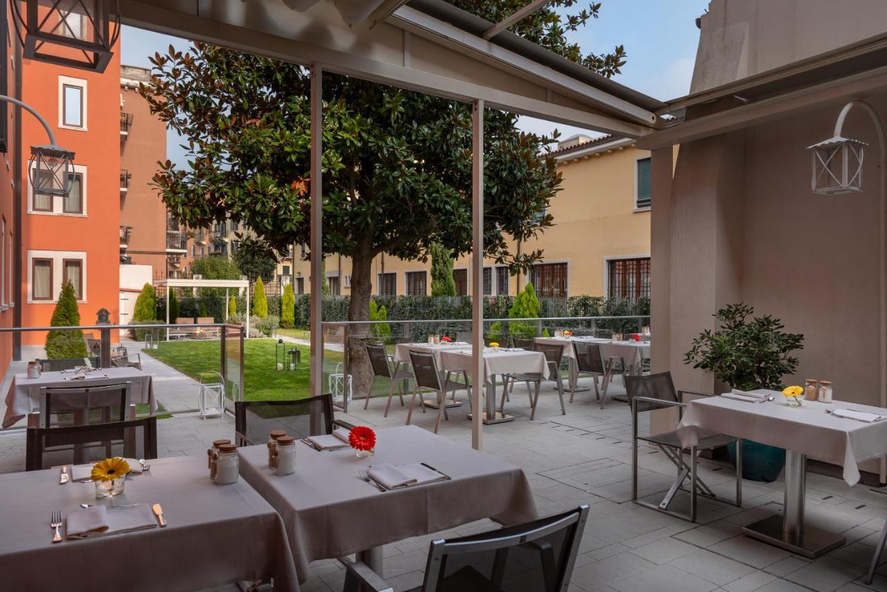 Carnival Palace - Collection Hotel Venezia